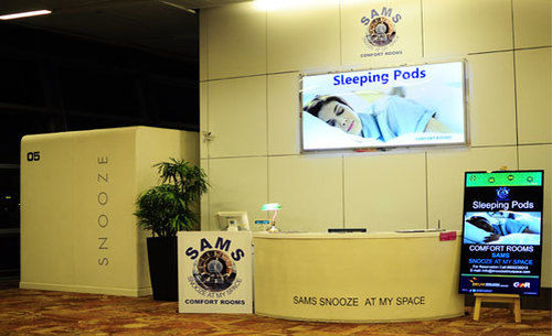 Hotel Sams Snooze At My Space 8