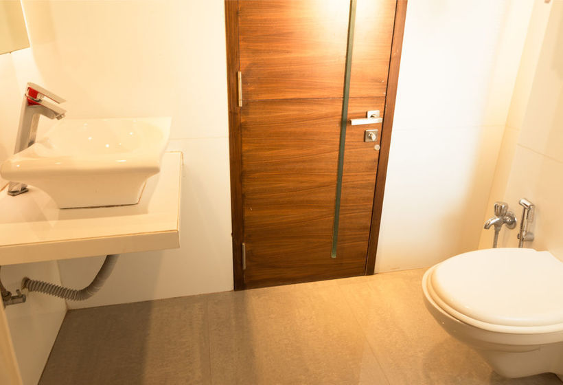 Hotel Oyo Premium Thane Wagle Industrial Estate Thane Maharashtra