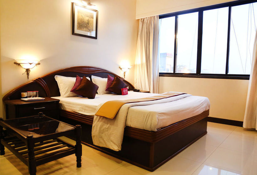 Hotel Oyo Rooms Pimpri Finolex Chowk 14