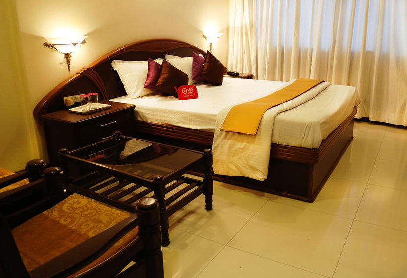 Hotel Oyo Rooms Pimpri Finolex Chowk 15