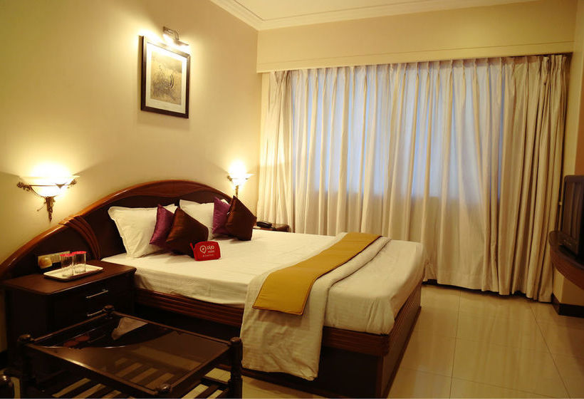 Hotel Oyo Rooms Pimpri Finolex Chowk 5