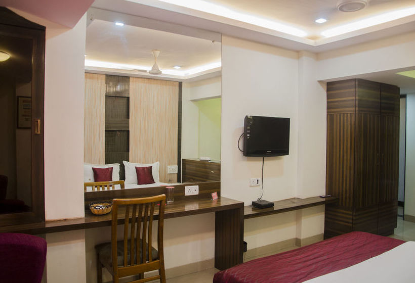 Hotel Oyo Rooms Vashi 4