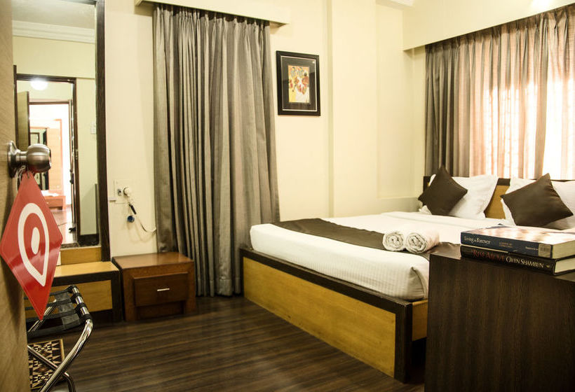 Oyo Apartments Mumbai Domestic Airport 1 3