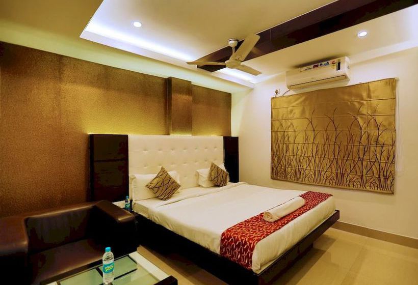 Hotel Oyo Rooms Jubilee Hills 11
