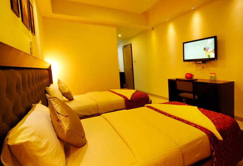 Hotel Oyo Rooms Jubilee Hills 4
