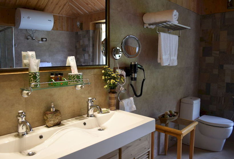 Hotel Urvashi S Retreat 15