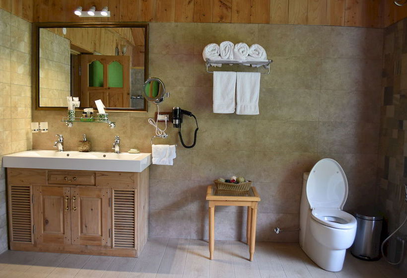 Hotel Urvashi S Retreat 16