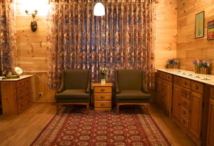 Hotel Urvashi S Retreat 6