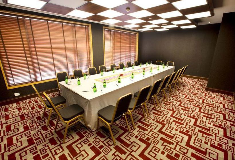 Hotel Planet Hollywood Goa Beach Resort 15