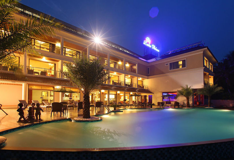 Hotel Lake Palace Kerala