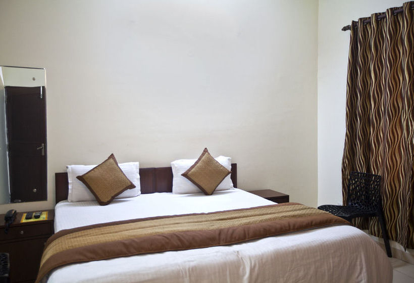 Hotel Oyo Rooms Medicity 6