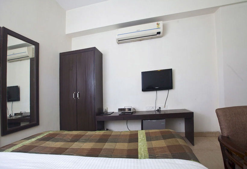 Hotel Oyo Rooms Rajiv Chowk 6
