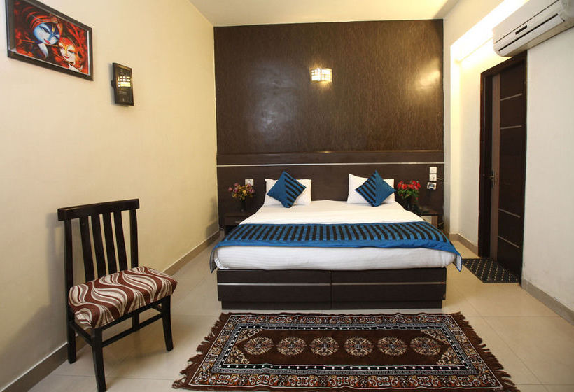 Hotel Oyo Rooms Noida Sector 71 13