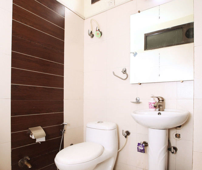 Hotel Oyo Rooms Noida Sector 71 20