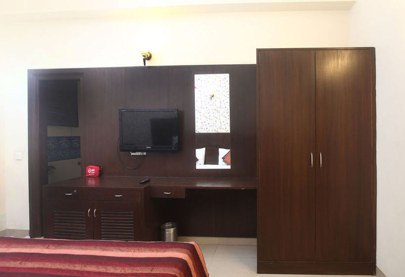 Hotel Oyo Rooms Esic Panchdeep Colony 13