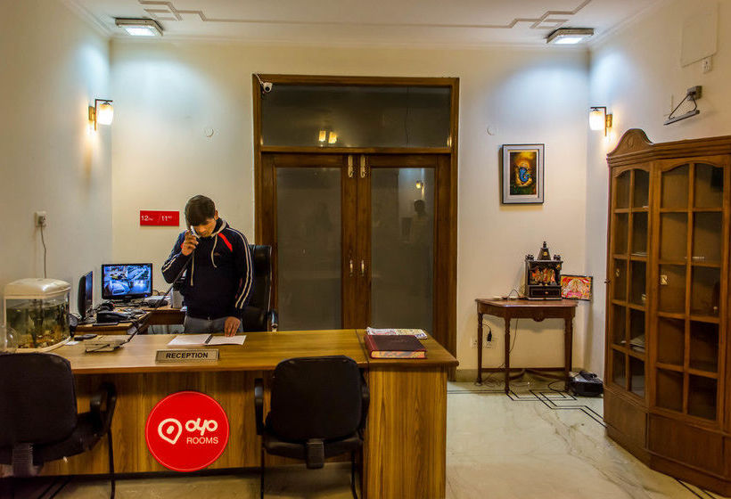 Hotel Oyo Rooms Greater Noida Delta 3 13