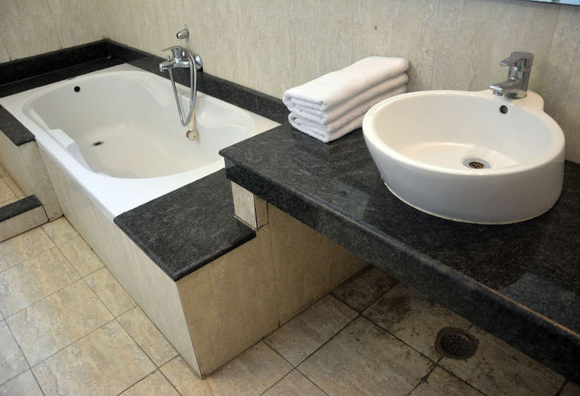 Hotel Oyo Rooms Greater Noida Delta 3 15