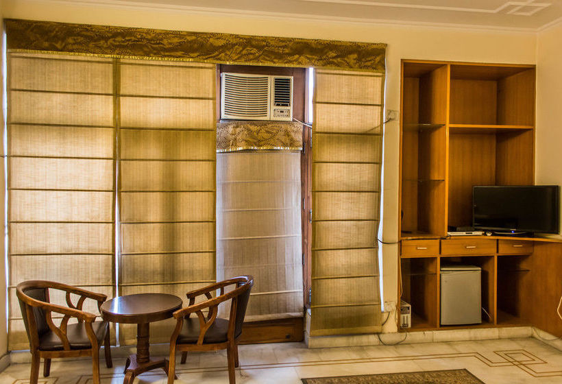 Hotel Oyo Rooms Greater Noida Delta 3 9