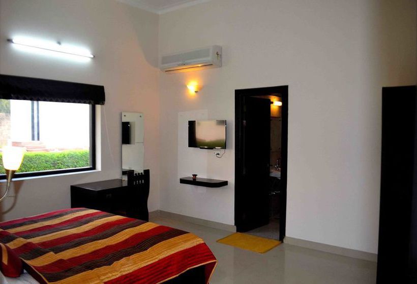 Hotel Dreams Inn Agra Villa Harmony 4