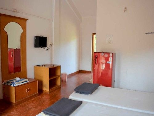 Anjuna Beach Resort 10