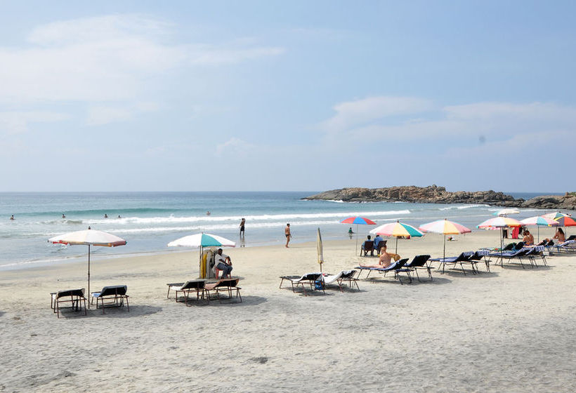 Unwind Hotels And Resort