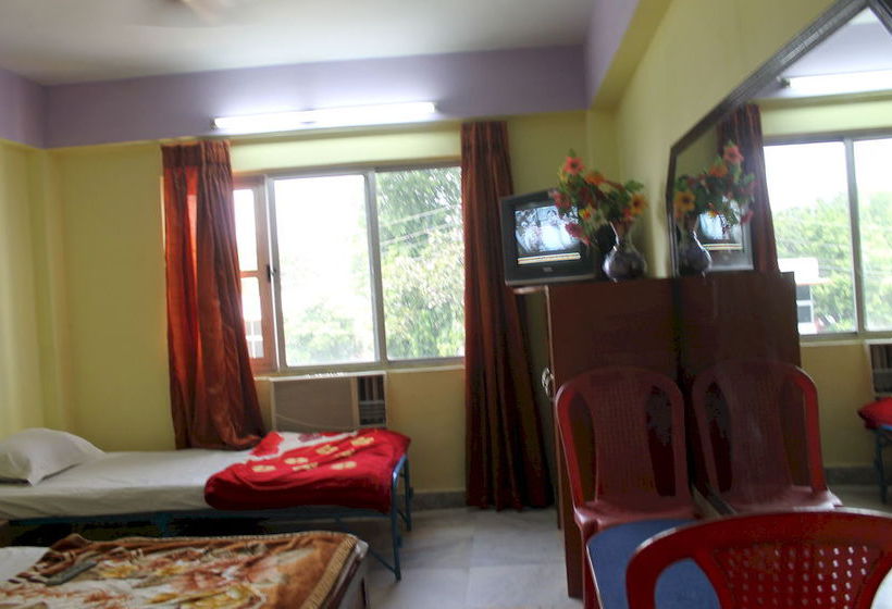 Hotel Jeevak International