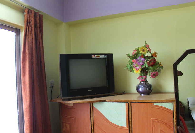 Hotel Jeevak International 5