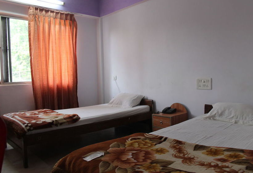 Hotel Jeevak International 6