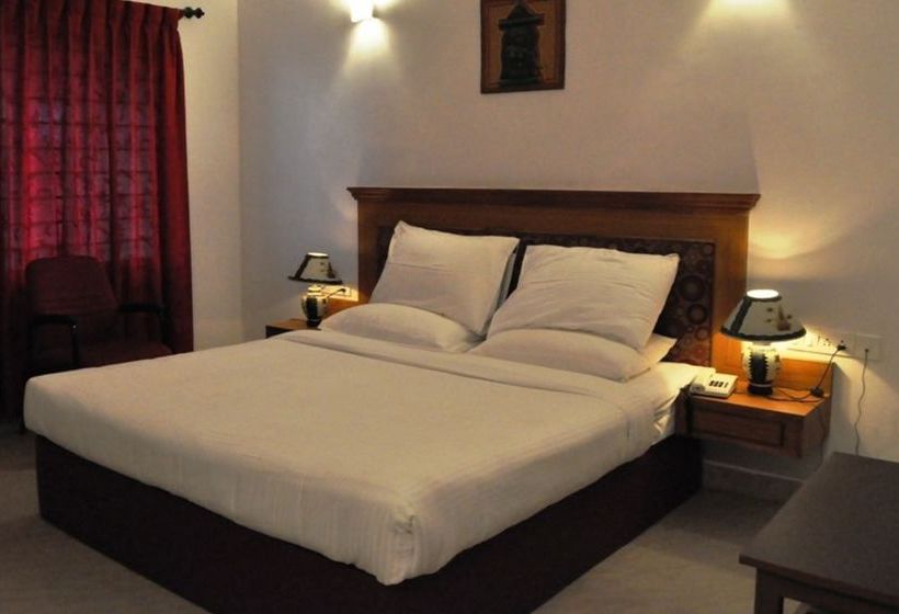 Hotel Radiant Resort 13