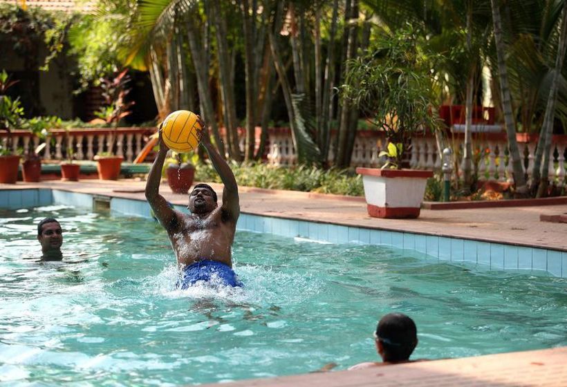 Hotel Radiant Resort 14