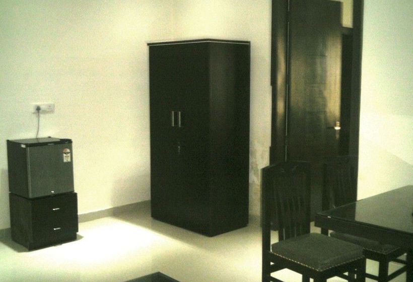 Hotel Laxmi Palace 1