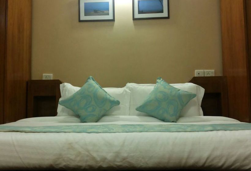 At Home B&b Miramar 5