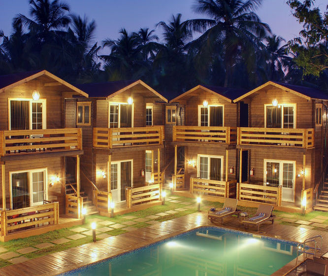 Hotel La Vie Woods 13