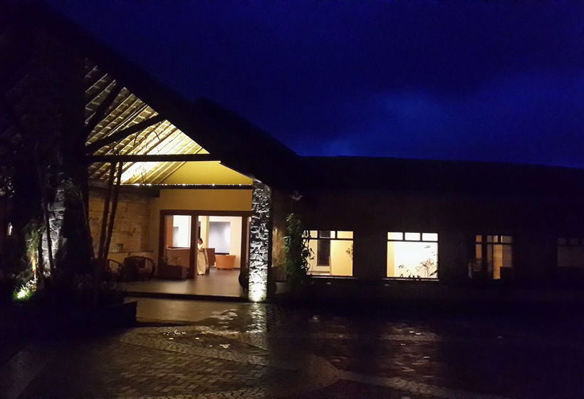 Hotel Poetree Sarovar Portico 19