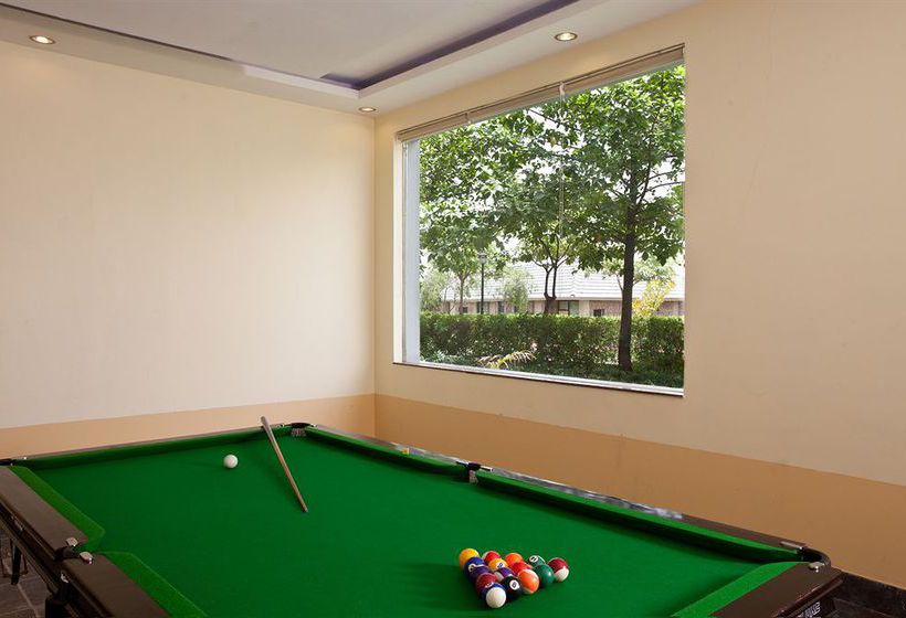 Hotel Shri Radha Brij Vasundhara 8