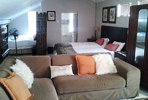 Bed and Breakfast Coral Tree House - Guest House 17