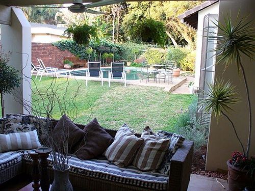 Bed and Breakfast Coral Tree House - Guest House 4