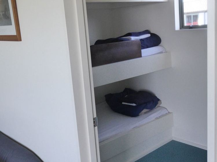 Napier Beach Kiwi Holiday Park & Motels 17