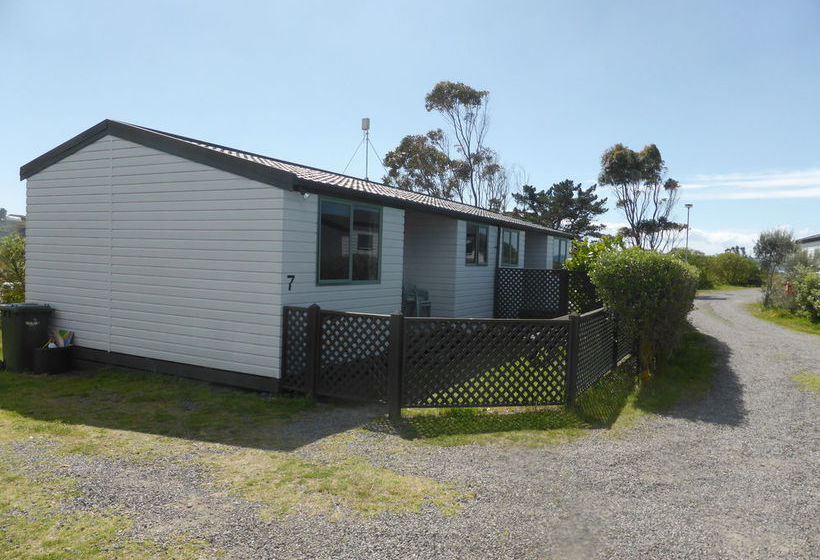 Napier Beach Kiwi Holiday Park & Motels 3