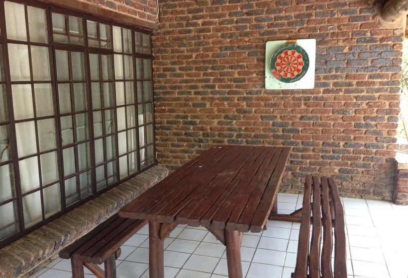 Pension Le Roux Lodge 10