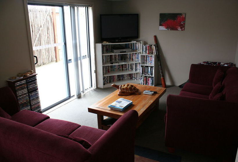 Hostel Turtle Cove Accommodation 11