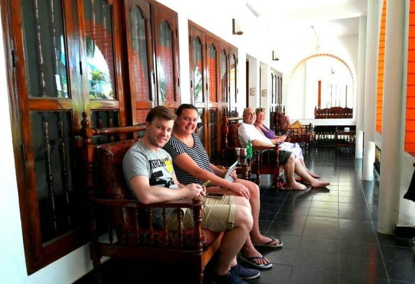 Hotel Beach Florra Inn 4