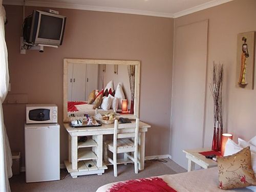 Pension Tariman Inn Guest House 11