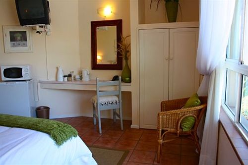 Pension Tariman Inn Guest House 12