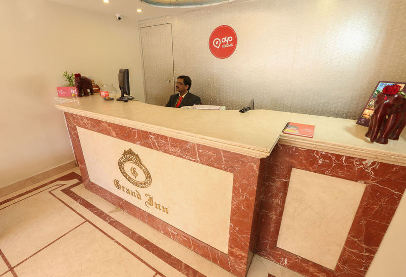 Hotel Oyo Rooms Majestic 12