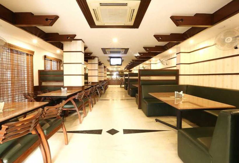 Hotel Oyo Rooms Majestic 15