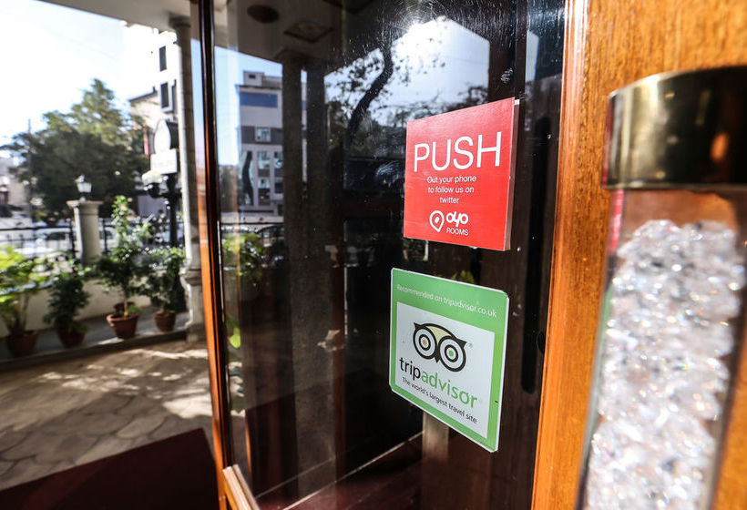 Hotel Oyo Rooms Majestic 5