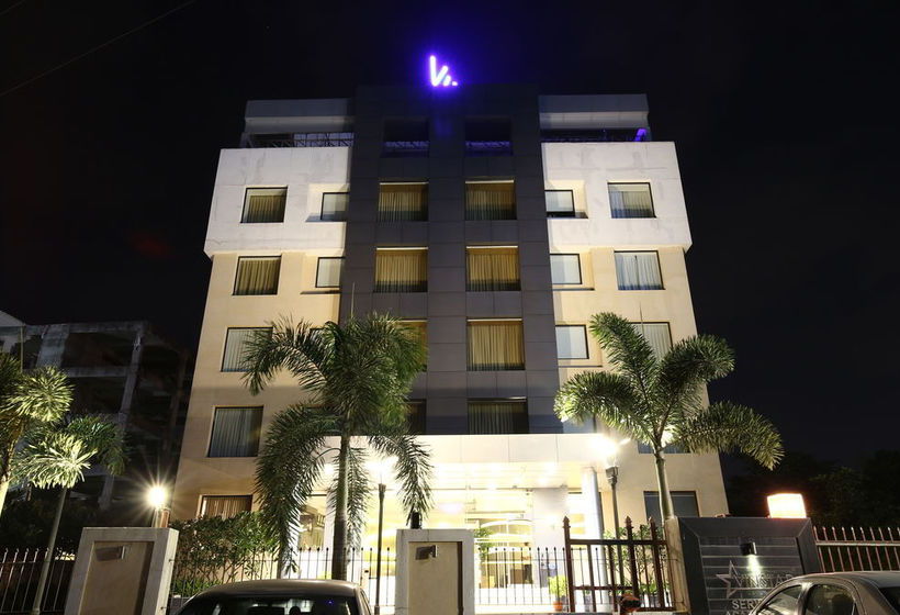 Fabhotel Hinjewadi Phase 1 16