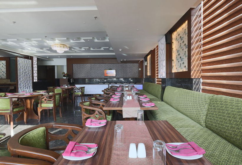 Fabhotel Chandigarh Airport 1