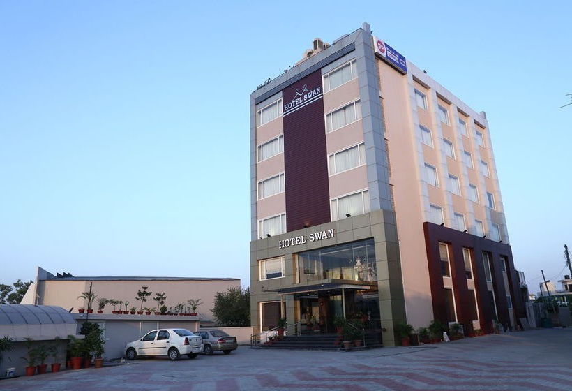 Fabhotel Chandigarh Airport 14